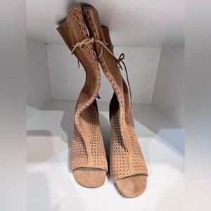 Tan suede calve leg boots